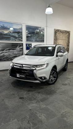 MITSUBISHI OUTLANDER 2.0 16V GASOLINA 4P AUTOMÁTICO